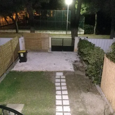 Les Asclepiades Apartment